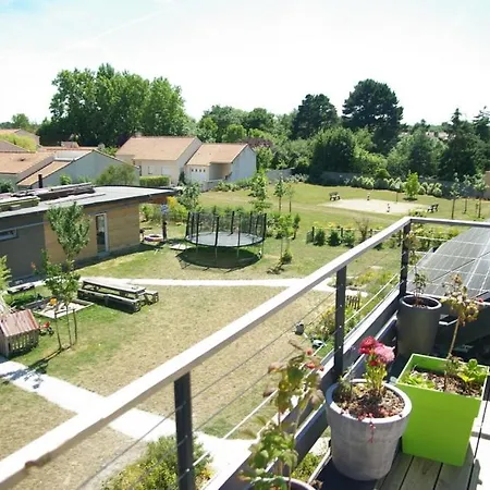T4 Avec Patio, Terrasse Et Jardin * Rezé
