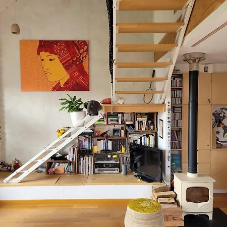 Appartement T4 Avec Patio, Terrasse Et Jardin